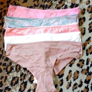 BRAND NEW sz.M Tanga style panties